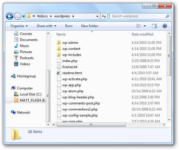 Turn a Flash Drive Into a Portable Web Server