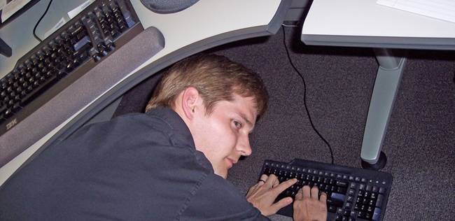 The 10 Most Ridiculously Awesome Geeky Computer Pranks