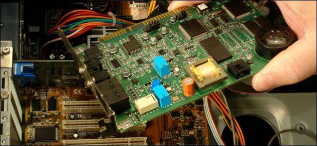 How to Build a New Custom PC Without Touching a Screwdriver