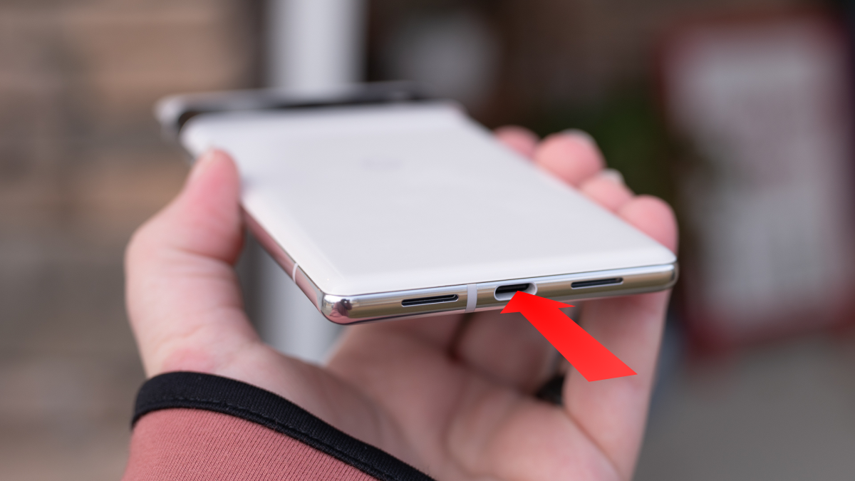 How to Use a USB Flash Drive With Your Android Phone or Tablet