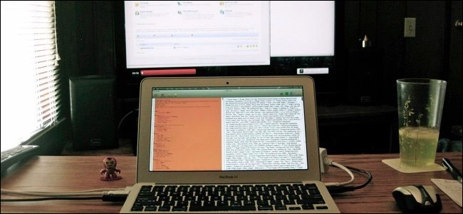4 Ways to View Your Laptop or Desktop’s Screen on Your TV