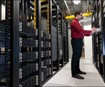 6 Reasons to Ditch the Desktop and Run a Headless Server
