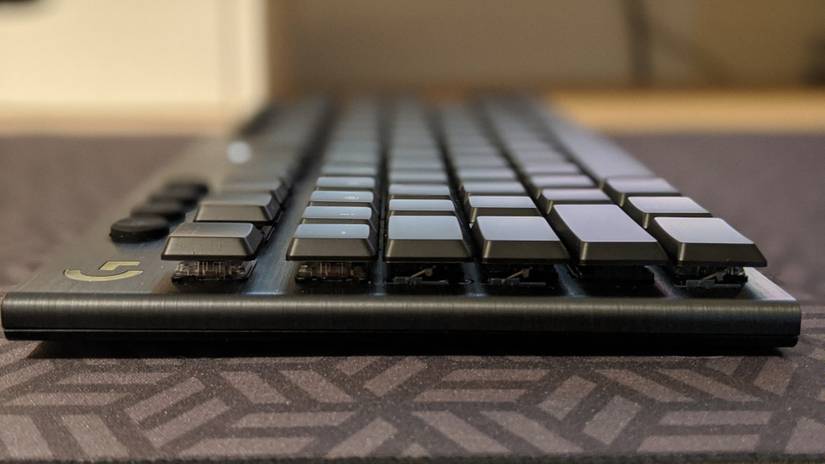 Logitech G915 TKL Review: Skinny but Solid
