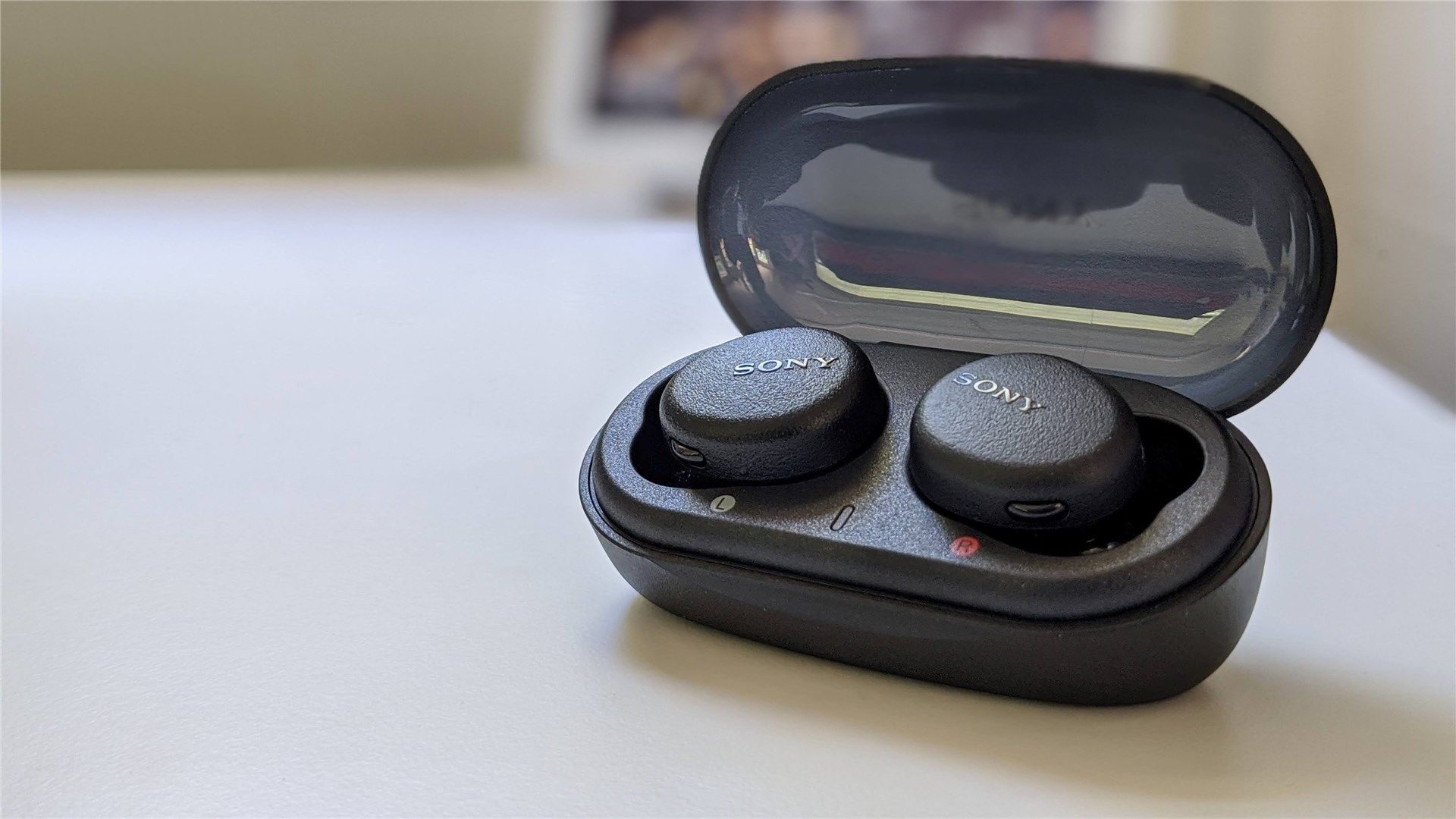 Sony WF-XB700 Extra Bass Review: Basic 'Buds