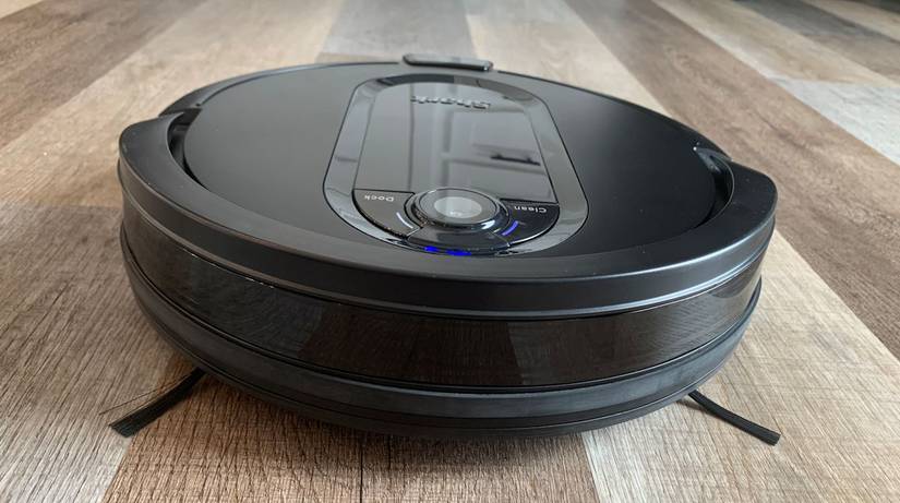 Self-Emptying Shark IQ Robotic Vacuum Review: A Bot With a Purpose