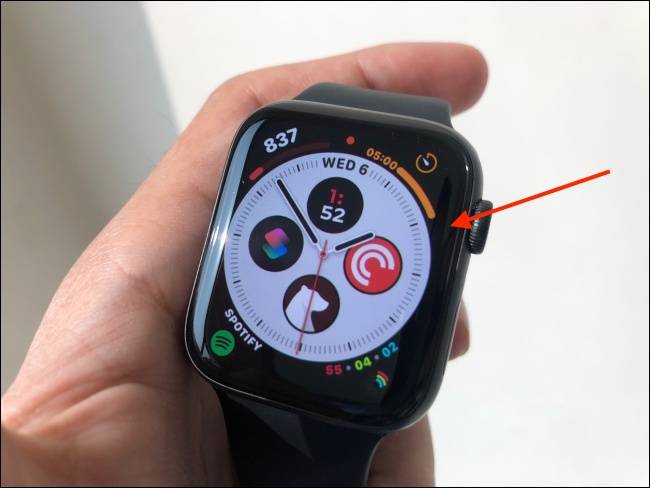 How to Get Started With Watch Face Customization on Apple Watch