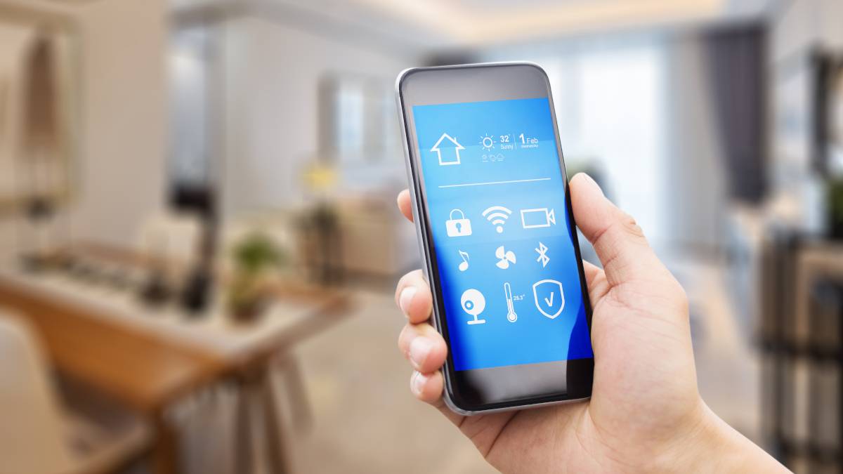 How to Control Your Home With Your Phone: Ultimate Smart Guide