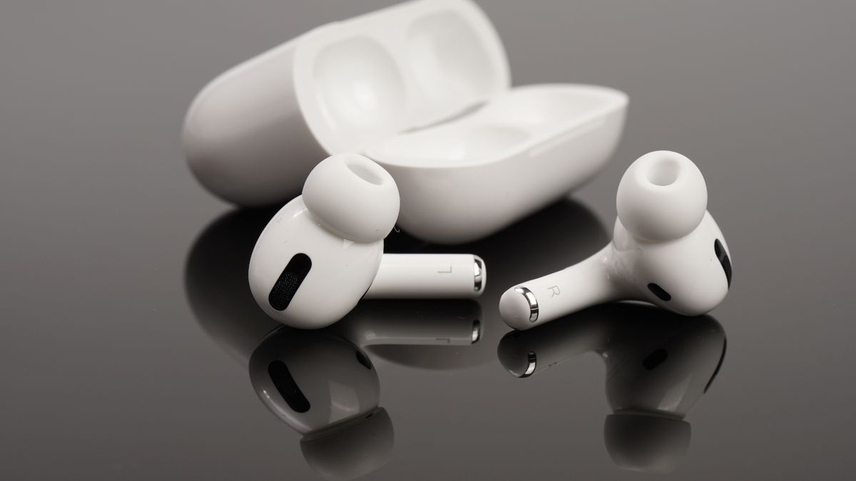 There's a Rare $69 Discount on Apple AirPods Pro Right Now