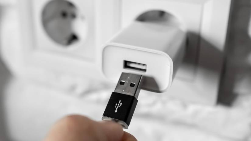 Power Brick USB