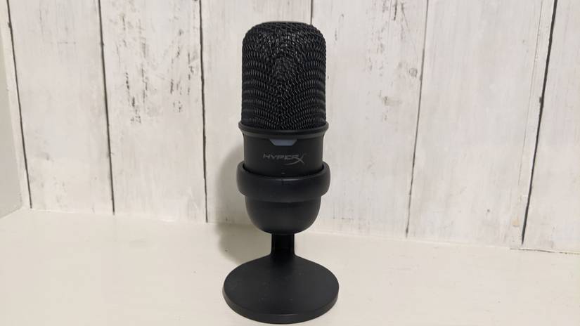 HyperX SoloCast Review: A Tiny Mic with Tiny Problems