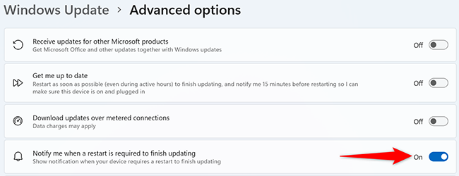 How to Be Notified When a Windows 11 Update Requires a Reboot