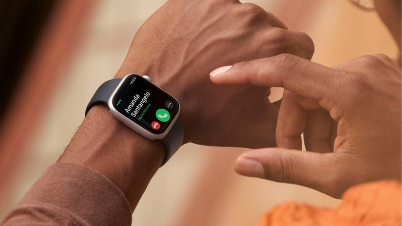 Répondez aux appels sur Apple Watch.