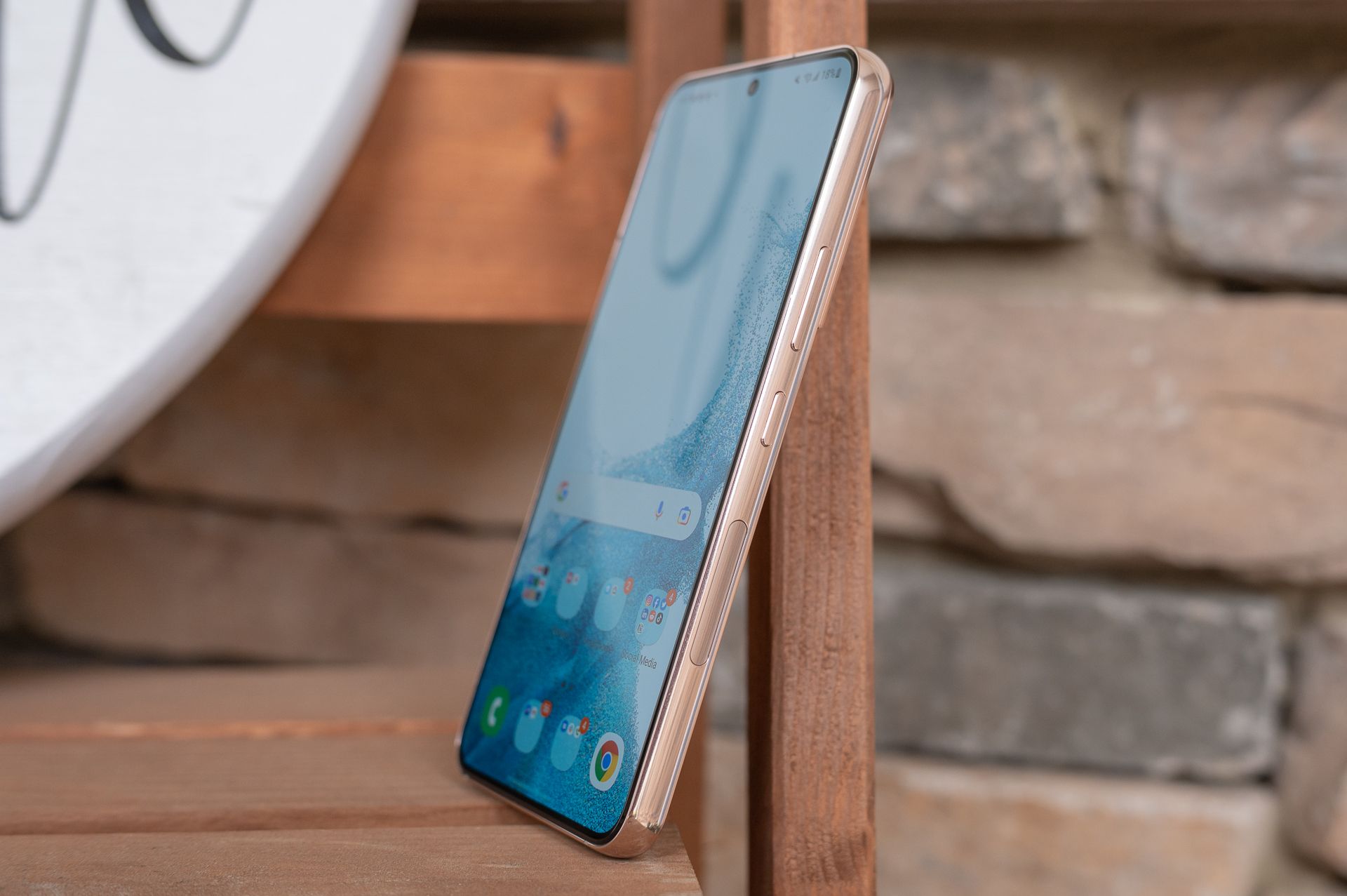 How I built a "vacation mode" on my Galaxy phone that changes everything in one tap