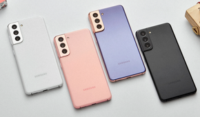 Samsung Galaxy phones on a table.