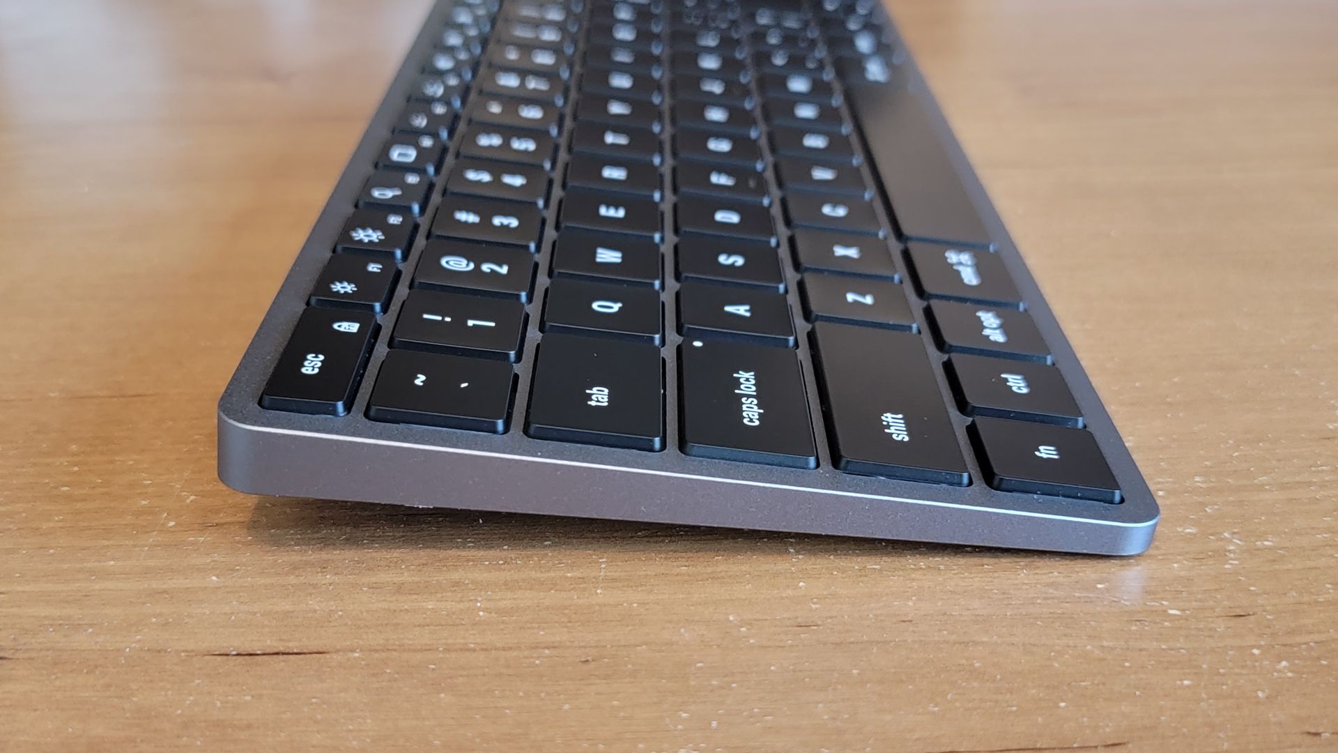Satechi Slim X2 Keyboard Review: Backlit and Beautiful