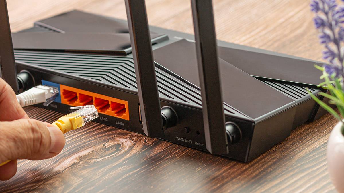 Using Wi Fi Using Wi-Fi for Everything? Here's Why You Shouldn't