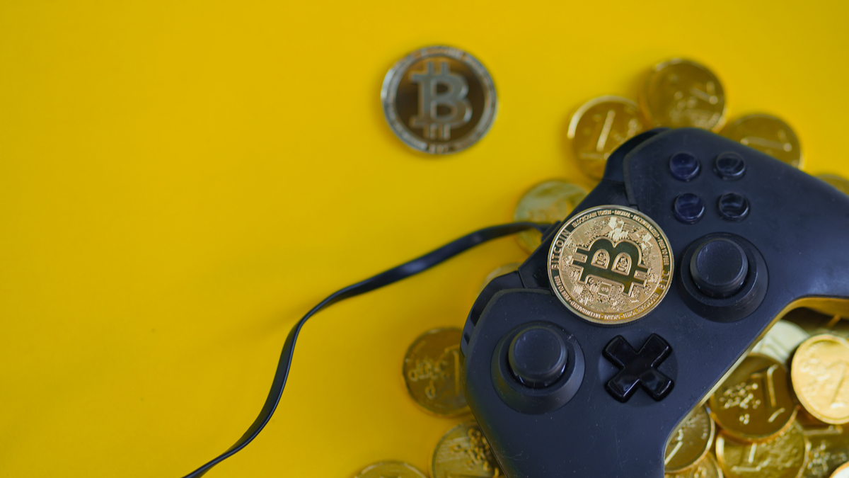What Are P2E Games? Play-to-Earn NFTs or Crypto