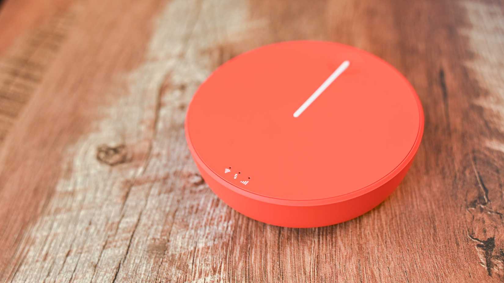 Indicator lights on the Solis Lite Mobile Wifi Hotspot