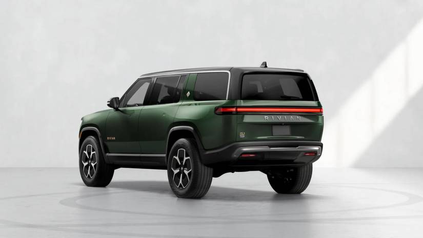 Rivian R1S: Everything You Need to Know About the Electric SUV