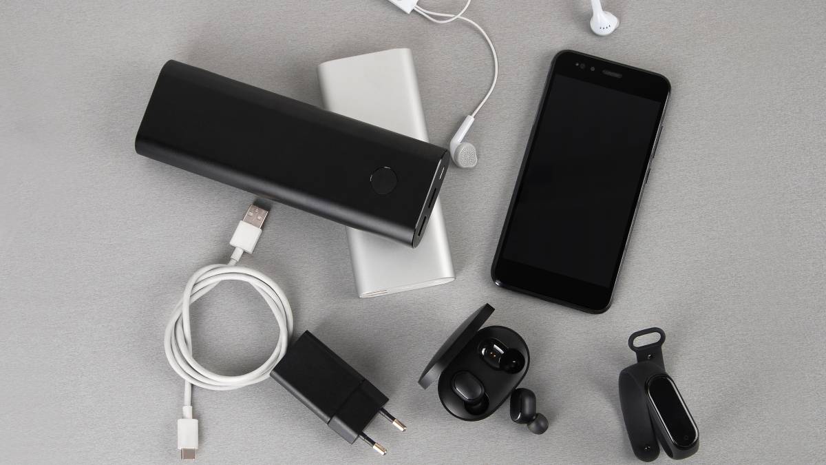 Android Accessory Which Smartphone Accessories Are Worth Buying?