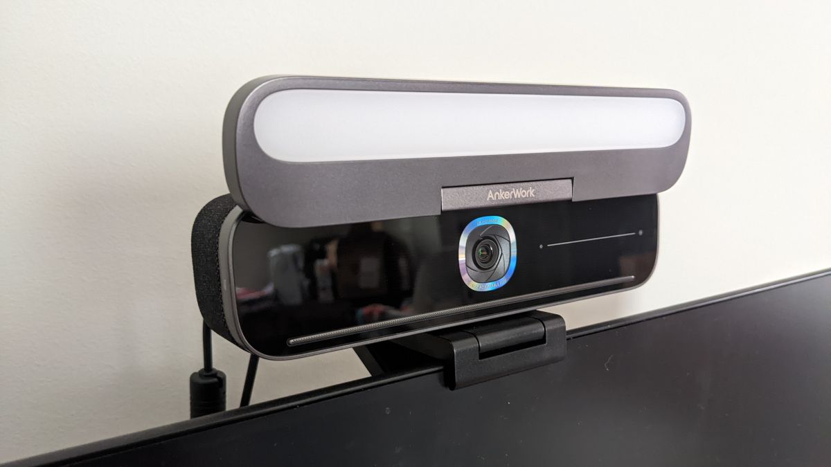 AnkerWork B600 Video Bar Review: The King of Webcams