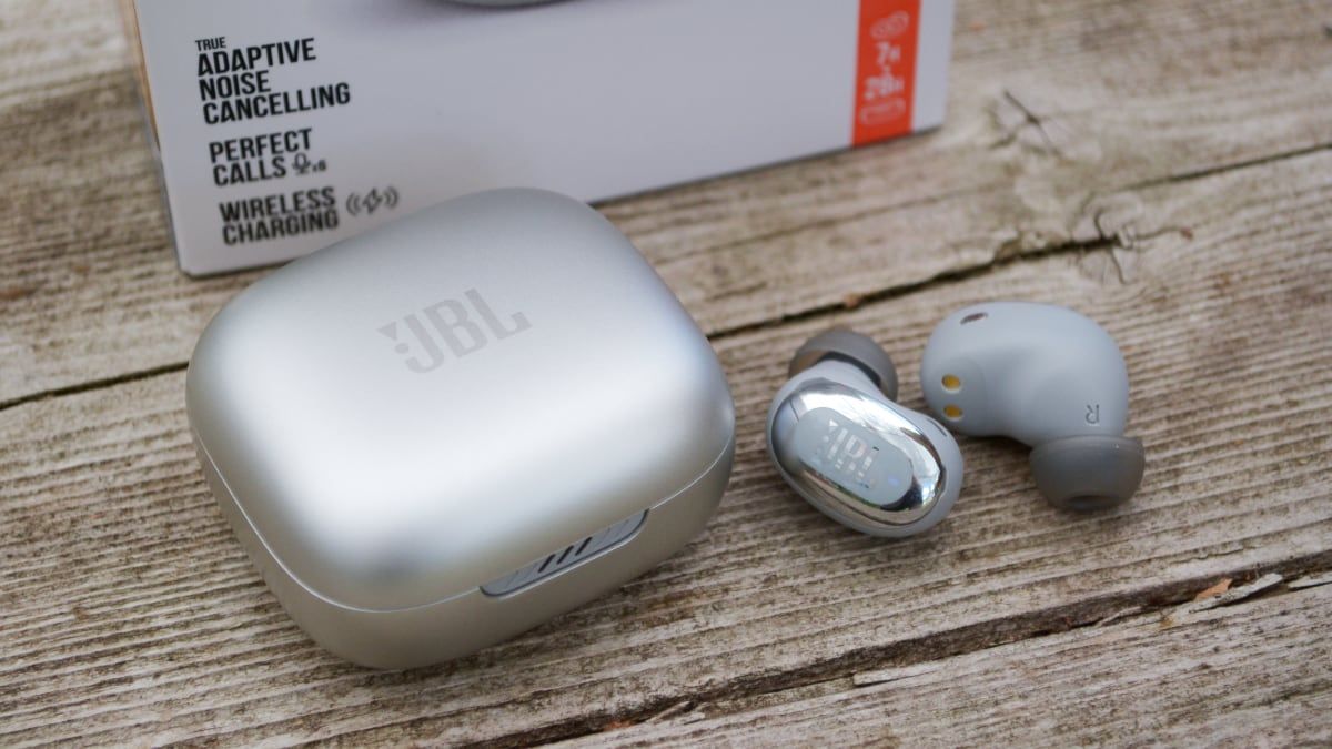 JBL Live Free 2 Review: Great Noise Cancelling, Decent Sound