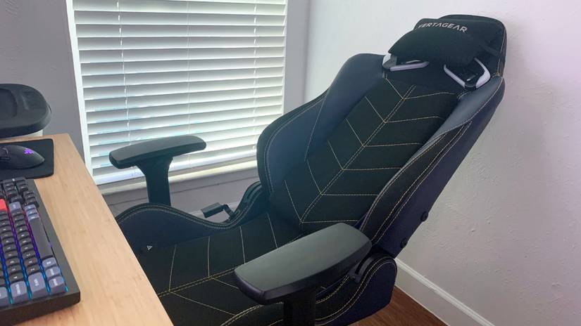 Vertagear SL5000 Gaming Chair Review: Comfortable, Adjustable, Imperfect