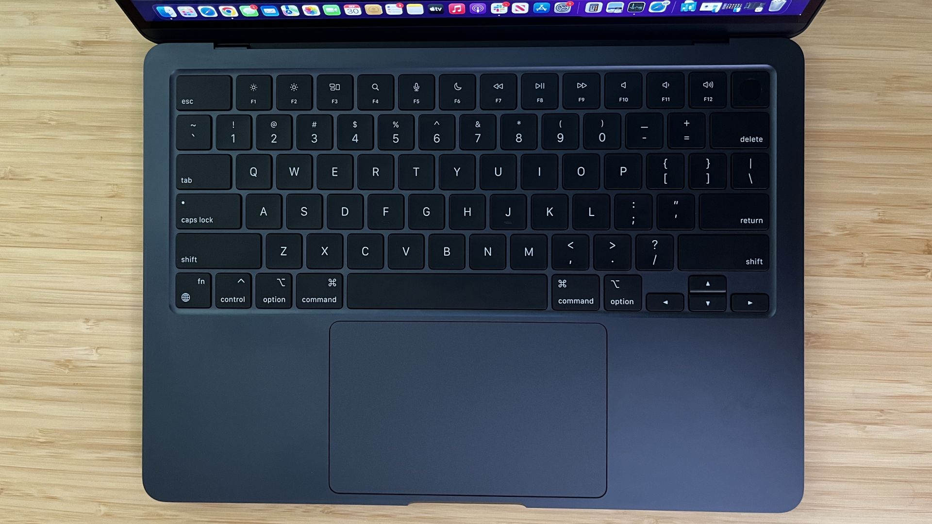 Apple MacBook Air M2 (2022) Review: Lightweight, Heavy Hitting