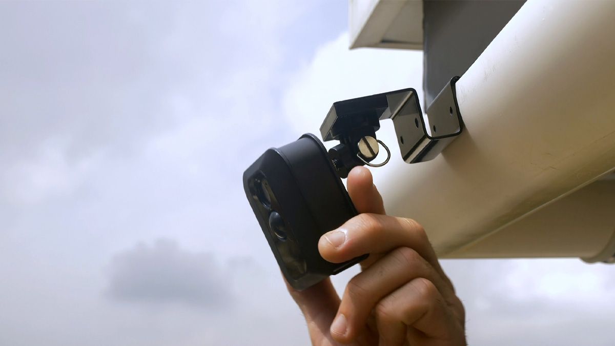 Install Outdoor Security Camera Without Drilling: Easy & Damage-Free Guide