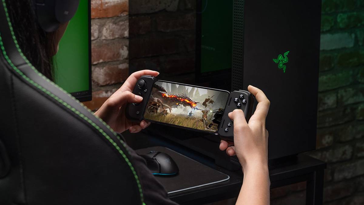 Razer's Best Mobile Controller Is Coming to iPhone
