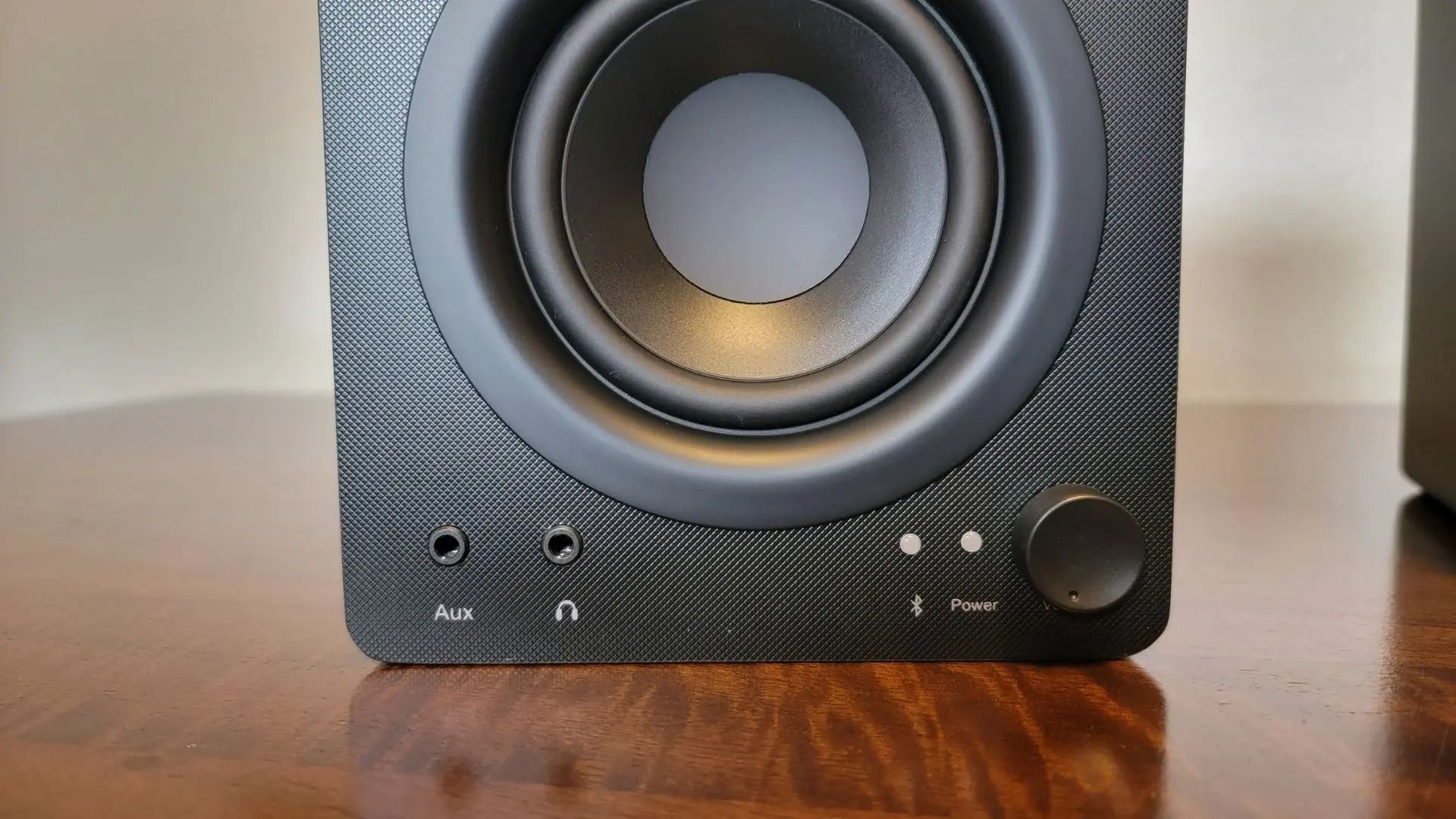 close-up of Monoprice DT-3BT speaker