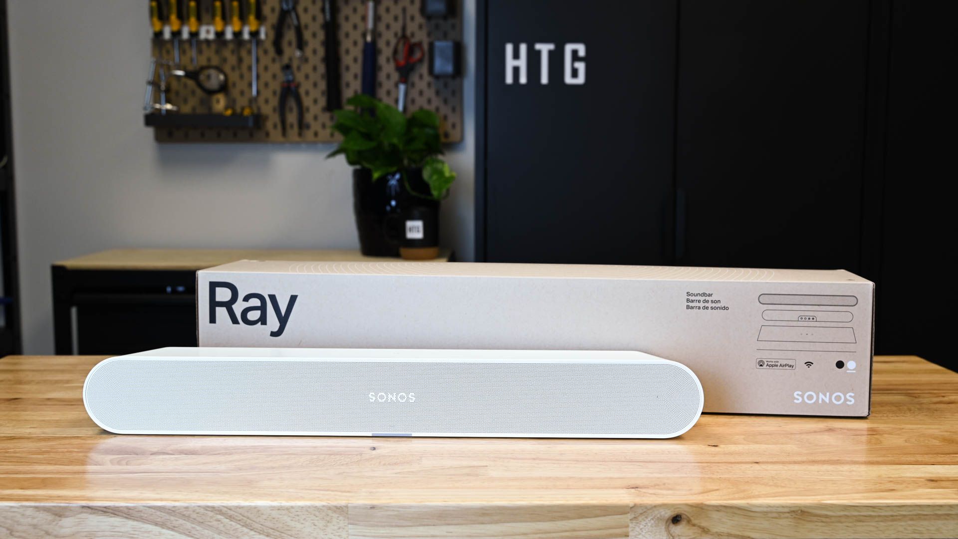 Sonos Ray サウンドバー ホワイト Ray: A Small Soundbar for TV and Gaming - Sonos