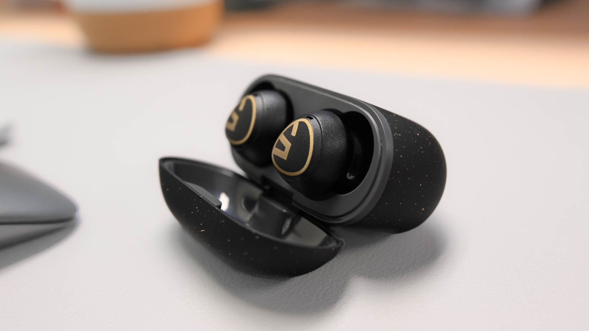 Soundpeats Mini Pro HS Earbuds Review: Slick Budget Buds