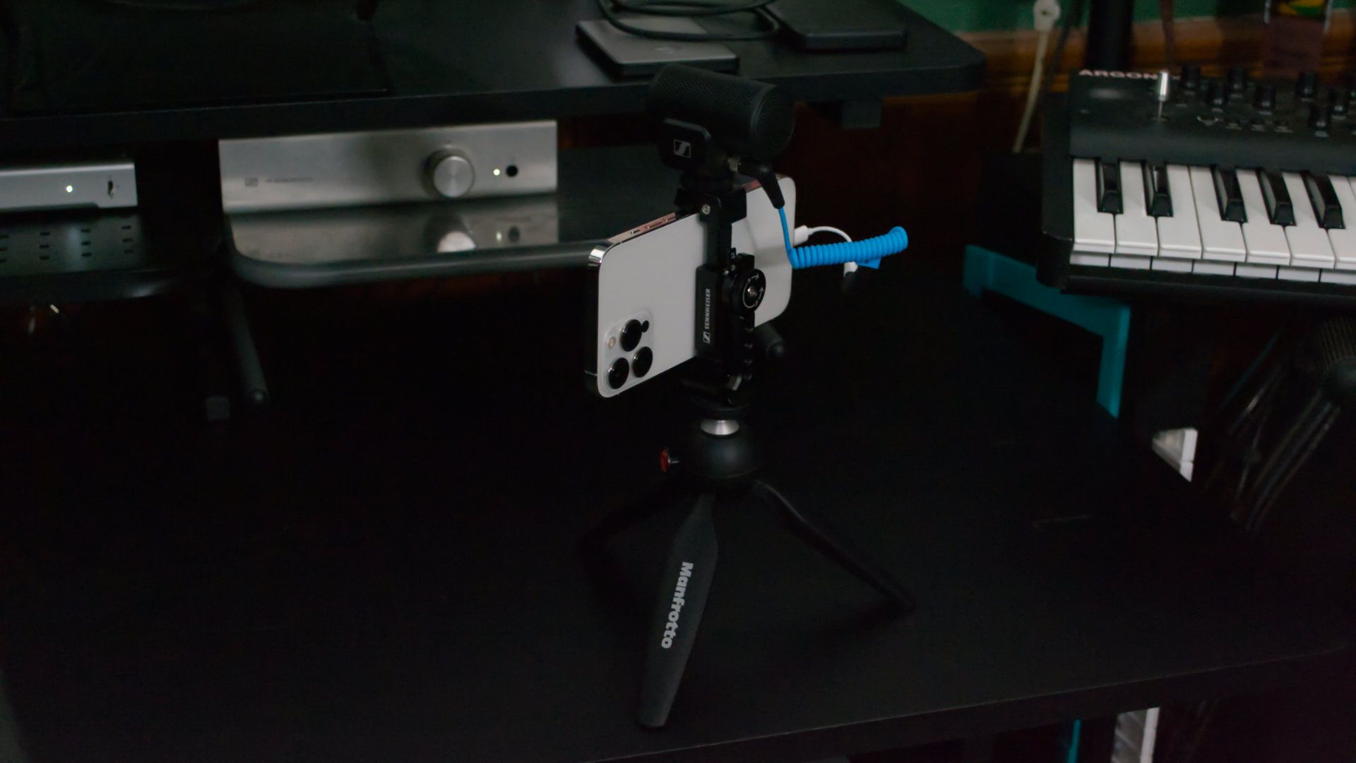 Sennheiser MKE 200 Mobile Kit Review: A Cheap, Easy Upgrade for