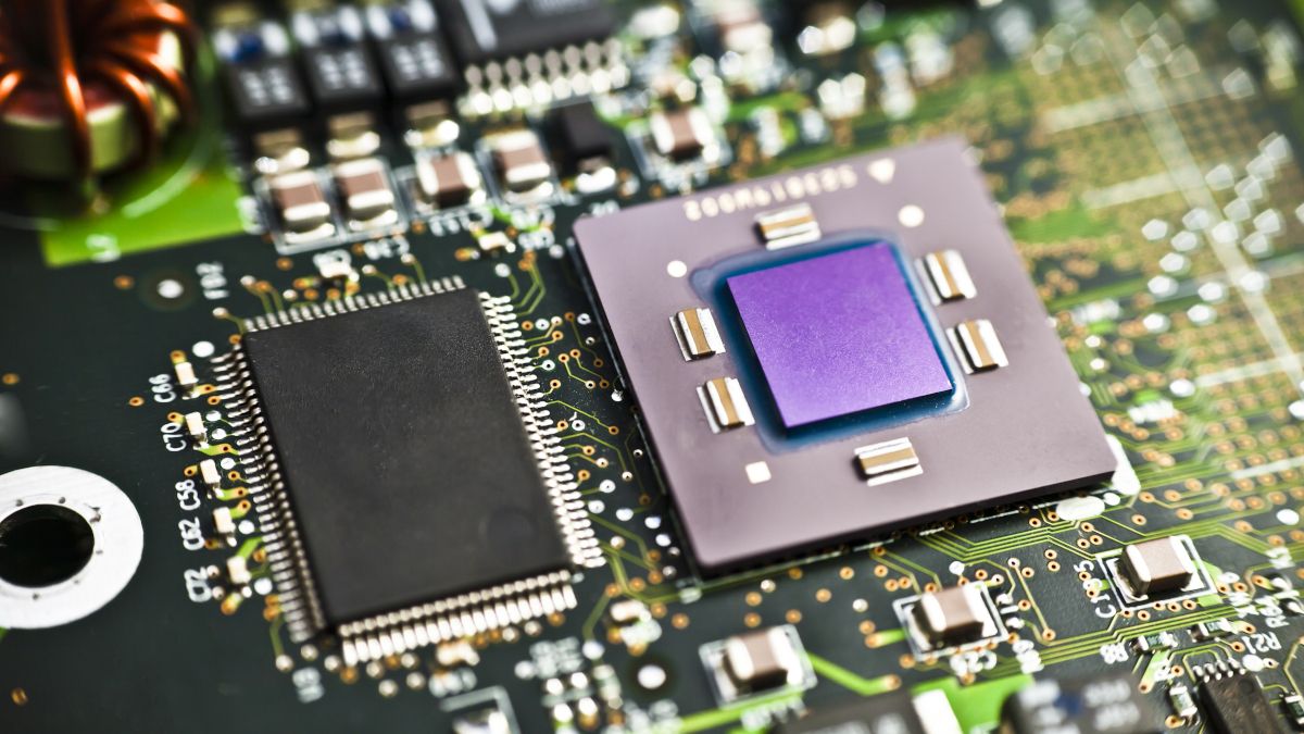 How Much Cache Memory Should Your Next CPU Have?