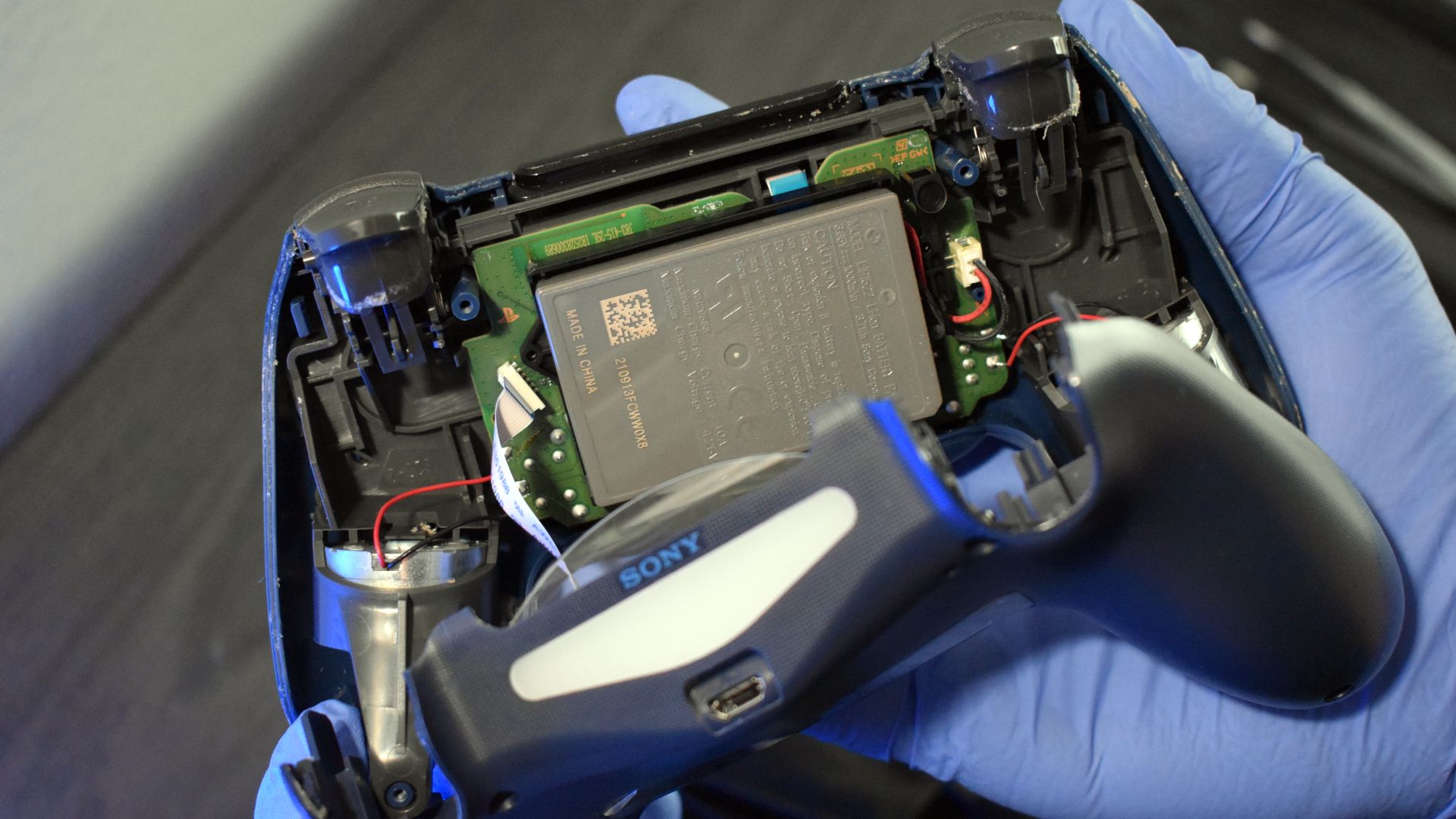 iFixit Pro Tech Toolkit Review: Everything Your Tech Needs