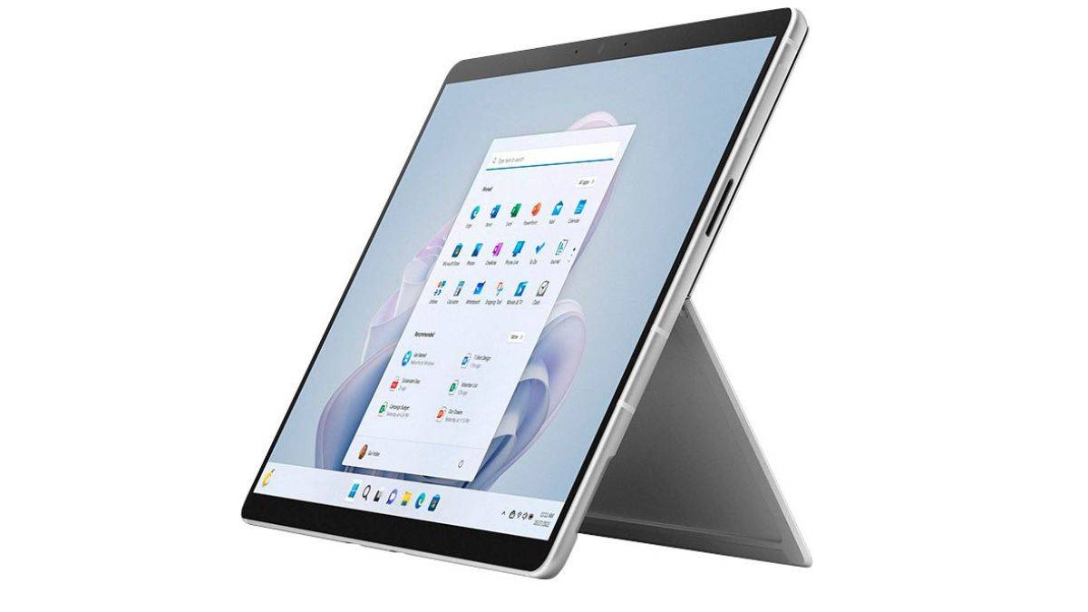 Get PC Power With Tablet Portability in the Surface Pro 9 for $200 Off