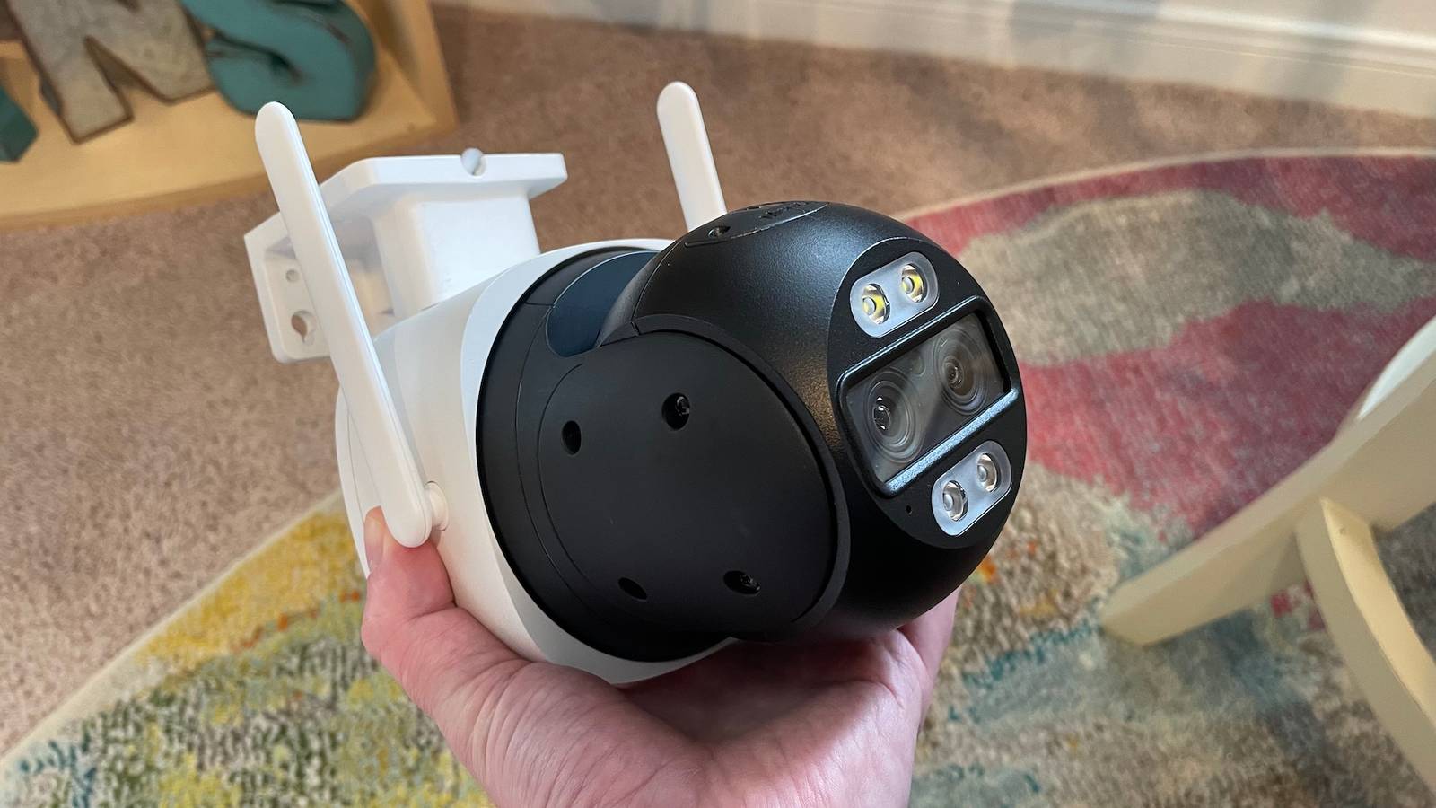 Reolink TrackMix WiFi Outdoor Camera Review: 4K Surveillance at