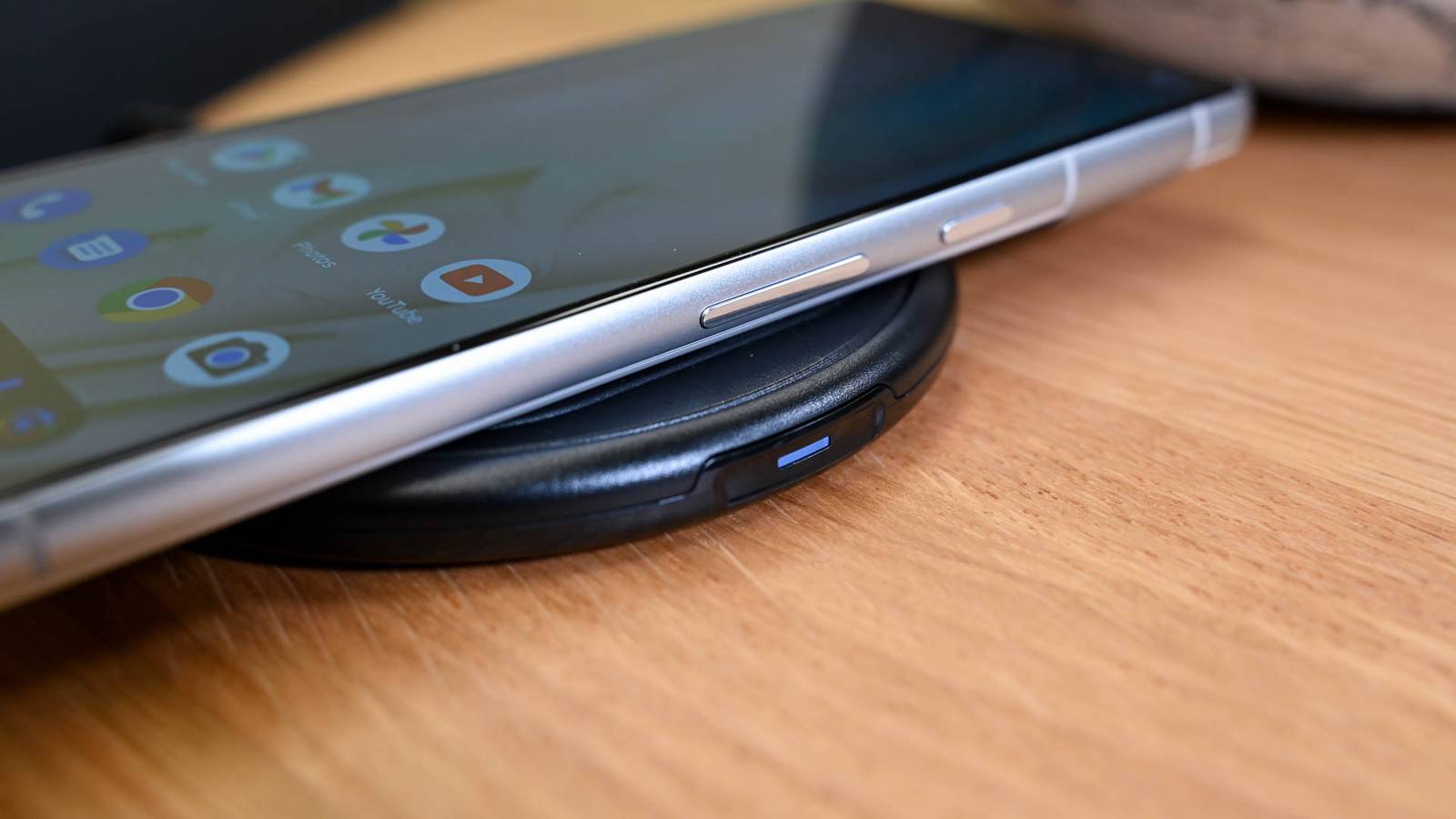 Wireless charging was supposed to be the future, but phone makers turned it into a mess