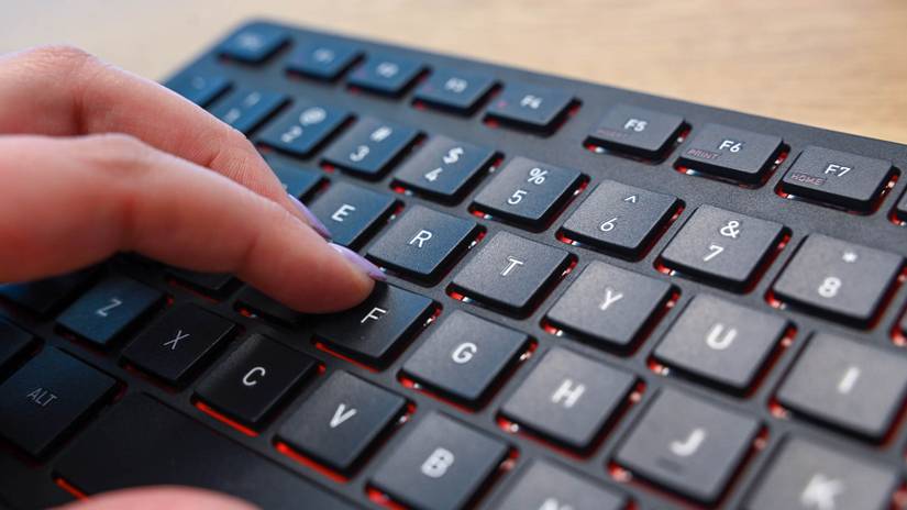 Cherry KW 9200 MINI Keyboard Review: Mini But Mighty