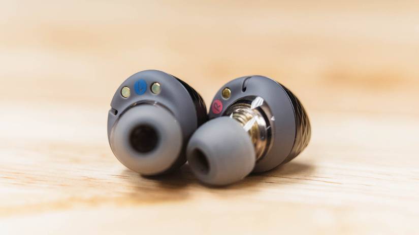 SoundPeats Engine4 Review: The Glass is Half-Empty Here