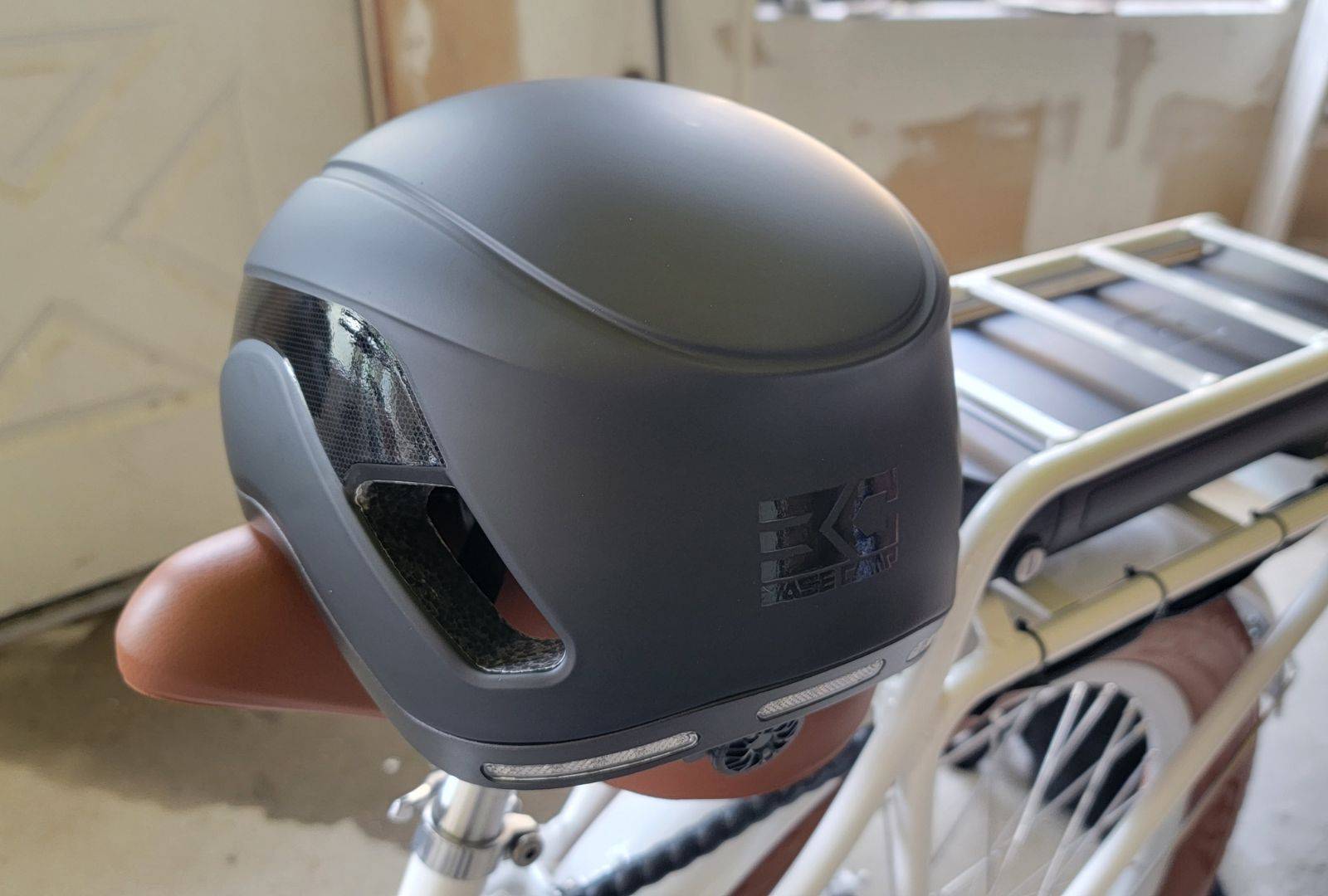 base coach helmet bike Cularis Sports Basement tone gloss finish and a number of different colorways Diamond Catcher's/base Coach Skull Cap