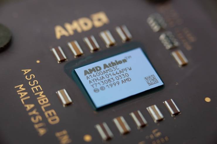 Uma CPU AMD ATHLON sem um espalhador de calor integrado