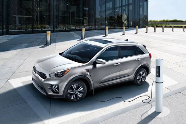 2022 Kia Niro PHEV charging