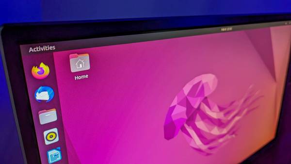 The Ubuntu desktop.