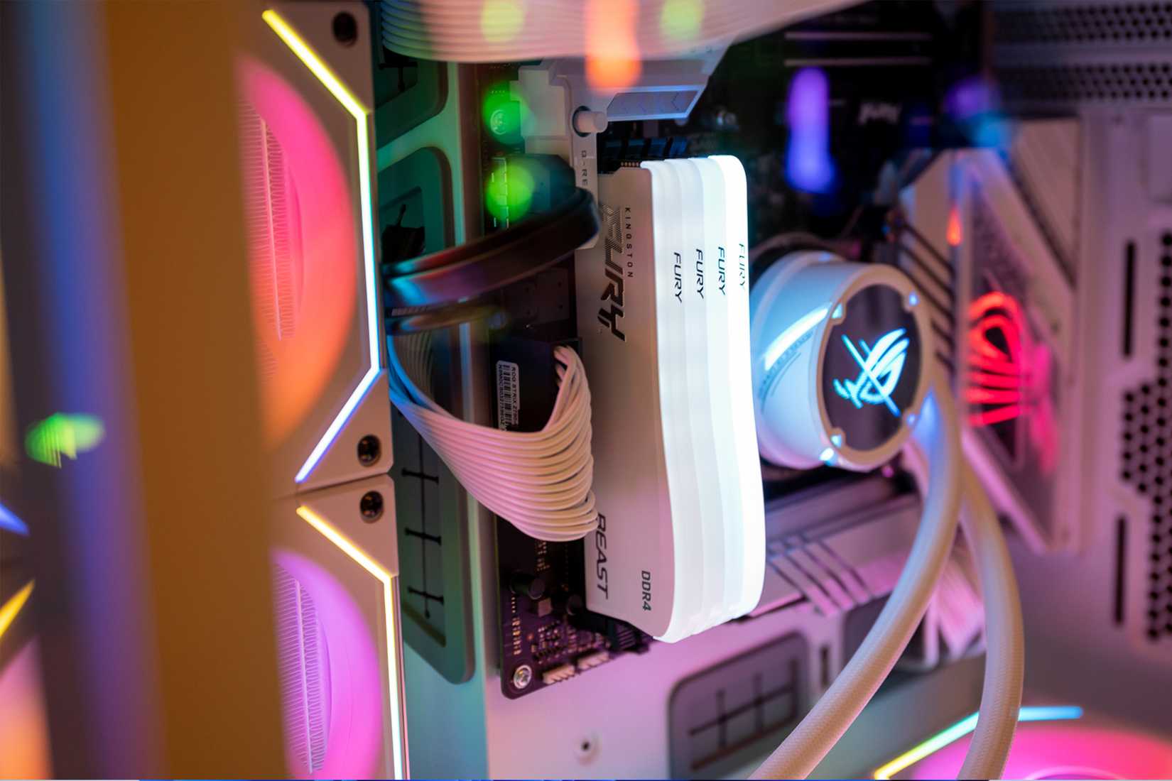 computer ram lights Images High Quality Grahic 11 Biggest Buying Mistakes First-Time PC Builders Make