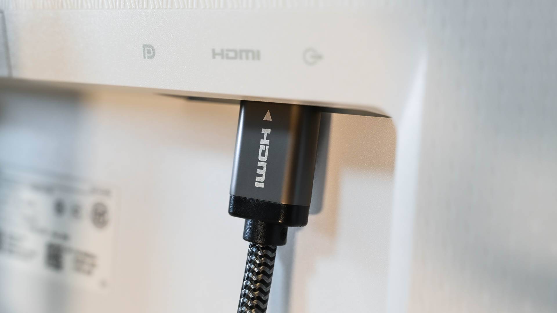 Выбор интерфейса для 4K-монитора: сравнение HDMI 2.1, USB-C и Thunderbolt