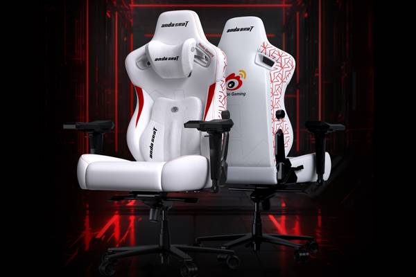 andaseat wbg gaming chair in white on red and black background