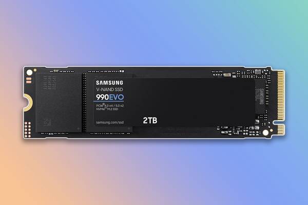 The Samsung 990 EVO M.2 SSD on a gradient background.