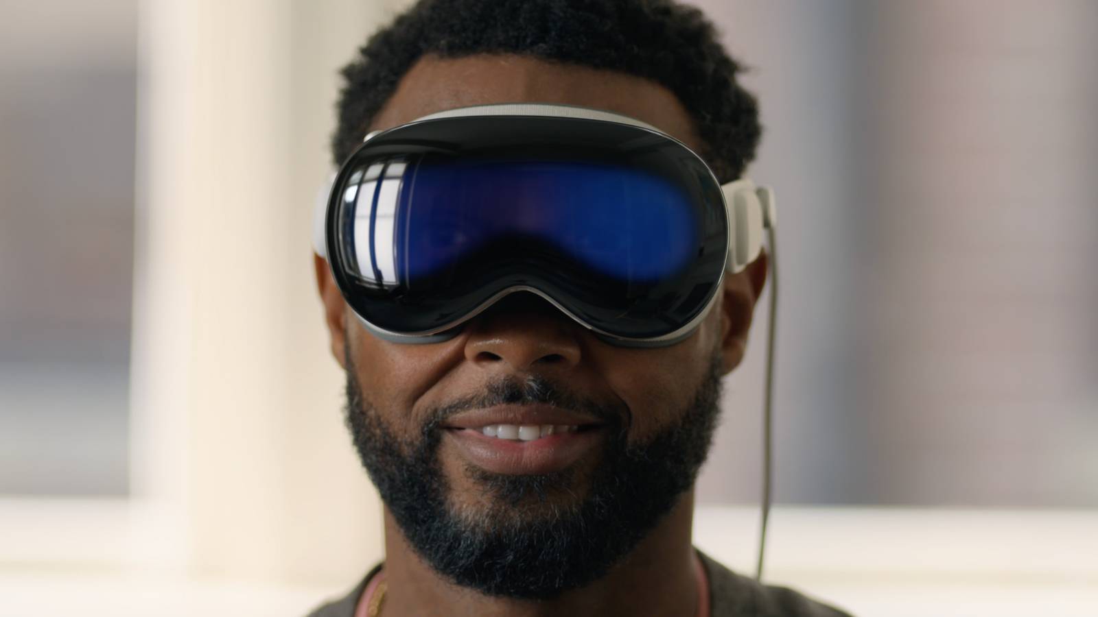 6 Apple Vision Pro Limitations That Might Be Deal-Breakers